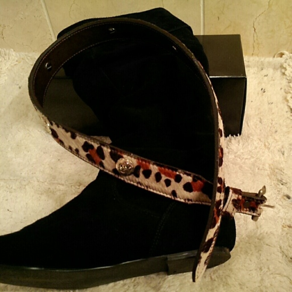 cowhide belt with conchos